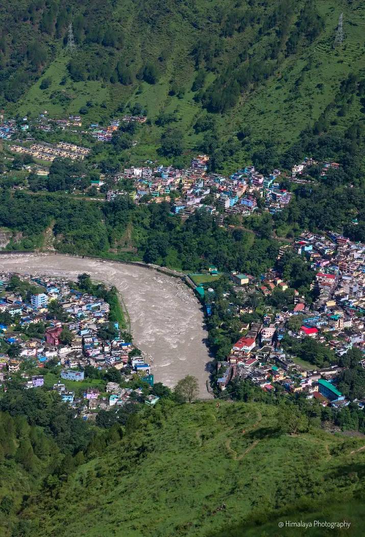 समयमै पानीको मात्रा बुझ्न दार्चुलाको  महाकालीमा जलमापन यन्त्र जडान